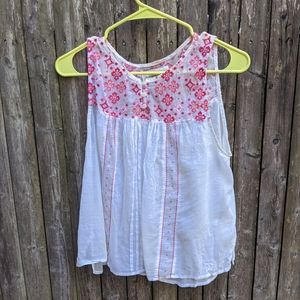 Abercrombie and Fitch Red White Embroidered tank m